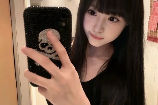 王鹤棣自曝被孤立！沈月晒聊天截图扭转舆论王鹤棣黑历史被扒光